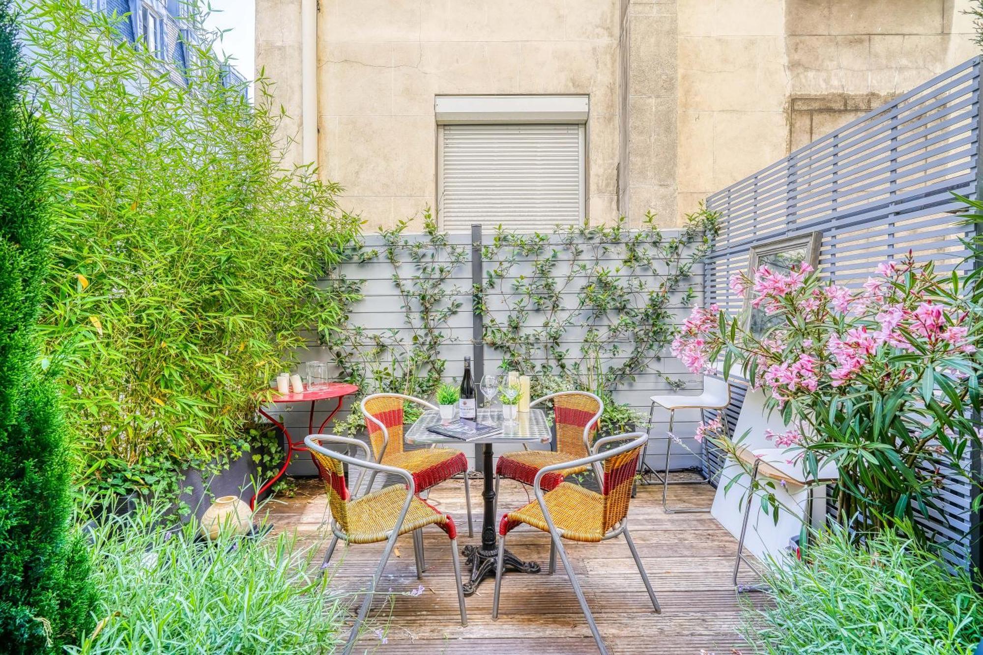 パリAmazing Private Terrasse-Sentierアパートメント エクステリア 写真